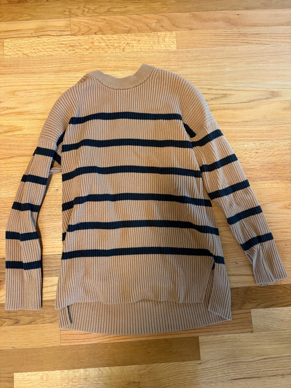 Abercrombie sweater